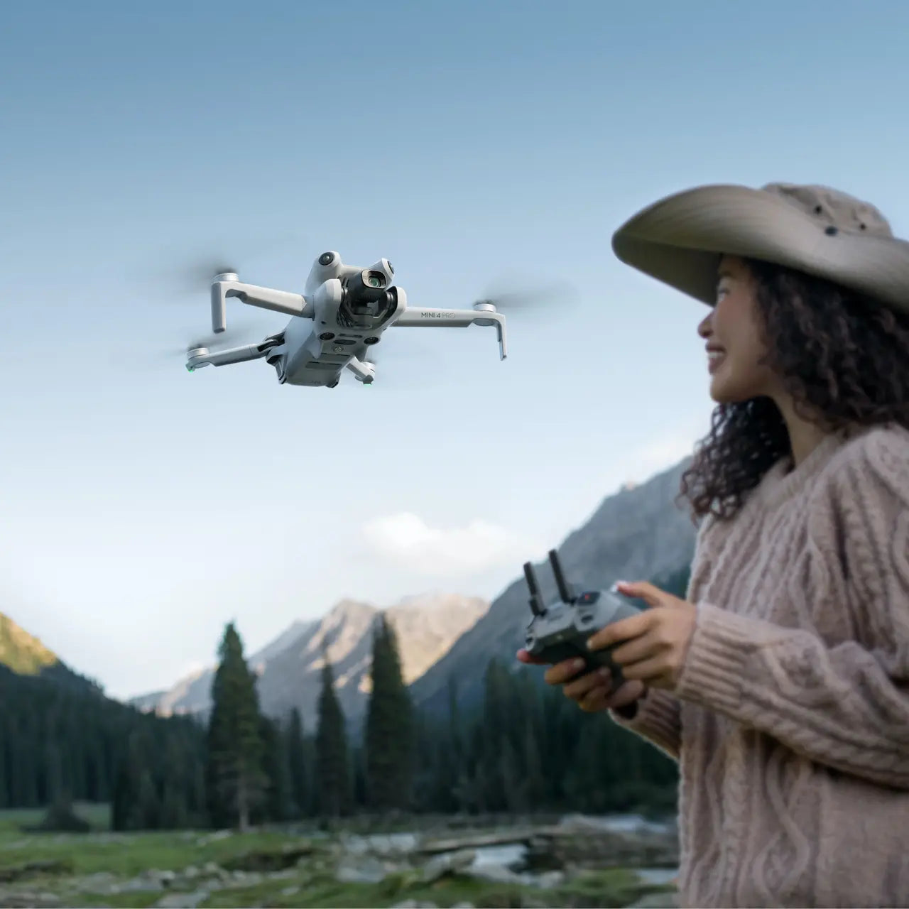 DJI Mini 4 Pro Fly More Combo Plus